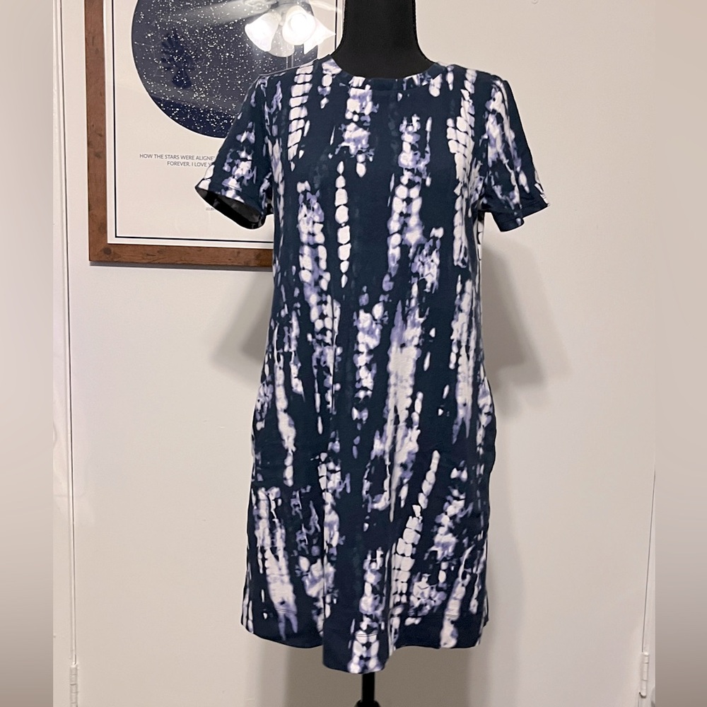 Ellen Tracy Short Sleeve Tie Dye T-Shirt Dress | Size Medium | Cotton Bl…